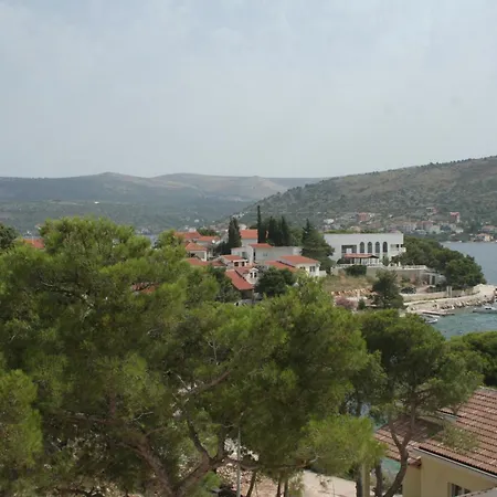 By The Sea - 3098 * Rogoznica (Sibenik-Knin)